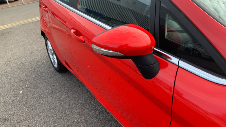 Ford Fiesta 1.6 Zetec 5dr Powershift Petrol Hatchback